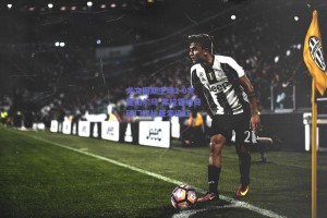 尤文图斯主场2-0完胜帕尔马 弗拉霍维奇破门坎比亚索染红