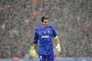 现场538天守望终结！球迷回归见证武磊百场荣耀时刻